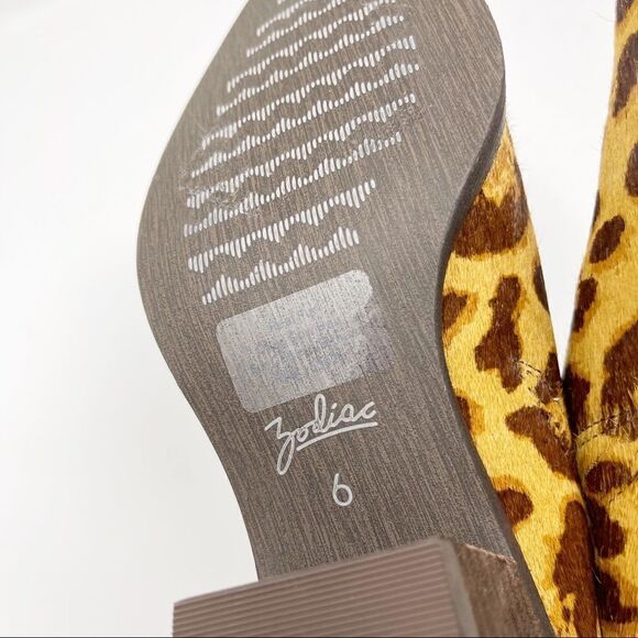 Zodiac Maddie Calf Hair Cheetah Booties Slip On 6 - Picture 9 of 9